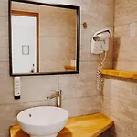 호텔 L'hotel Bristol 3*