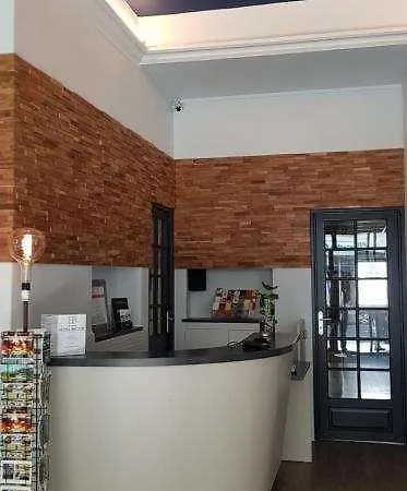 L'hotel Bristol Otel