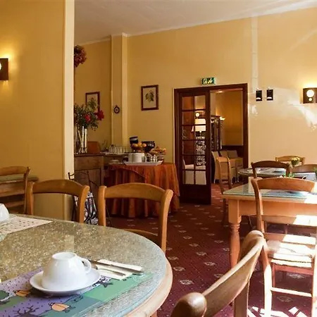 L'hotel Bristol Отель 3*