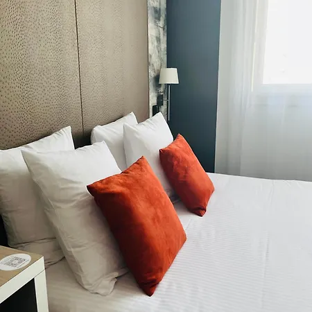 L'hotel Bristol Отель 3*