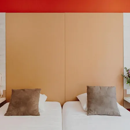 Ξενοδοχείο L'hotel Bristol 3*