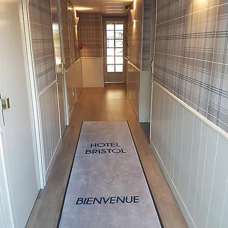 Szálloda L'hotel Bristol 3*