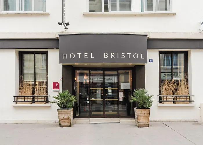 L'hotel Bristol Ξενοδοχείο Καν
