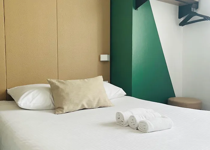 Hotel L'hotel Bristol Caen